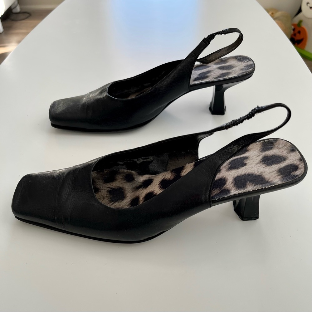 Enzo Angiolini Black Leather Slingback Heels with Leopard Insole - Picture 4 of 8